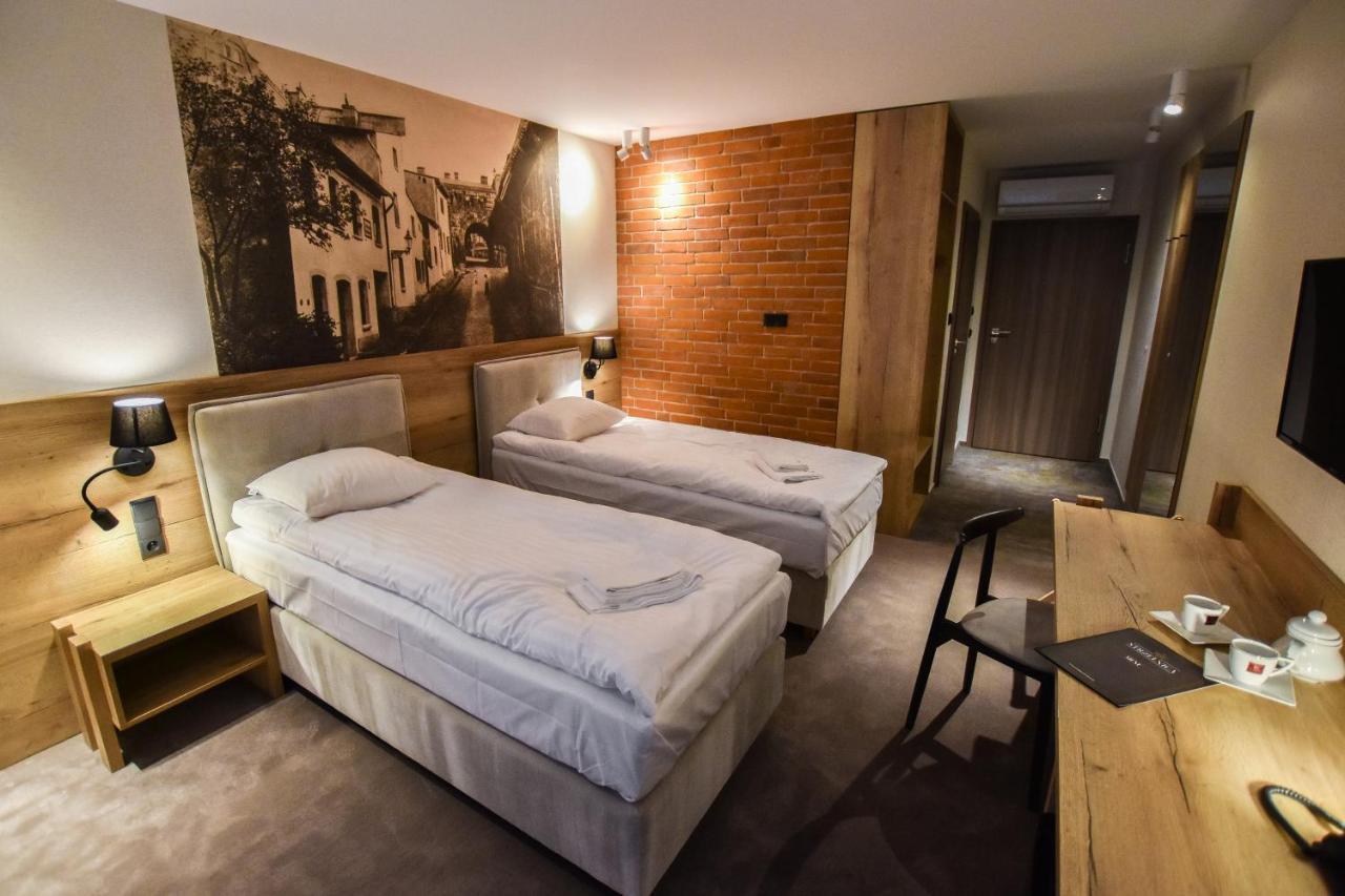 Strzelnica Hotel I Restauracja Starogard Gdański Exterior foto